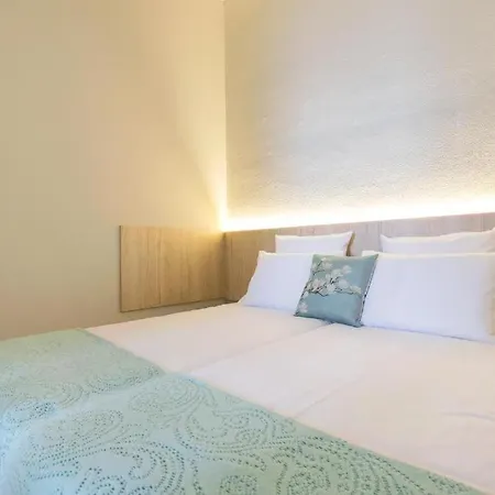 Pretty Clerigos 132 Apartment *