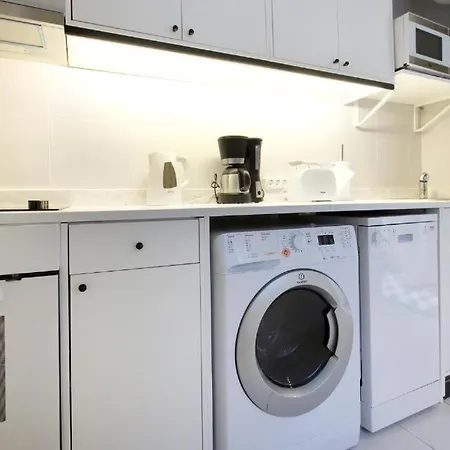 Pretty Clerigos 132 *