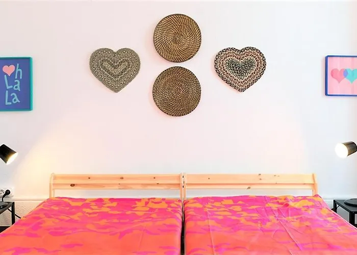 Pretty Clerigos 132 *