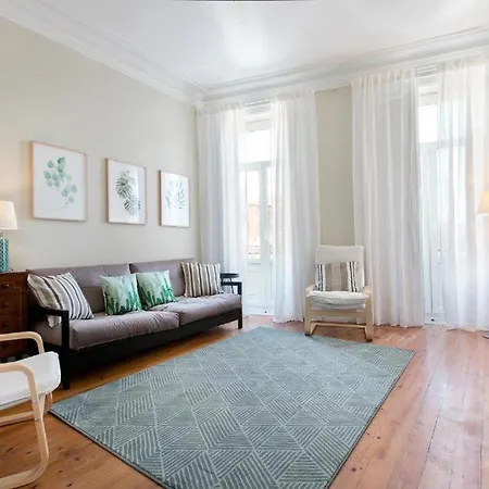 Pretty Clerigos 132 * Porto