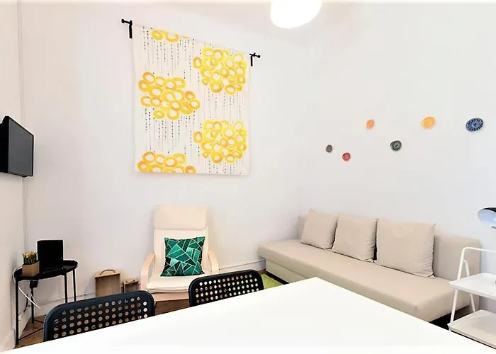 Pretty Clerigos 132 *