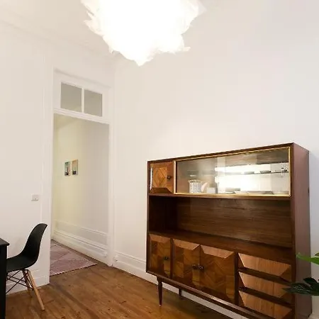 Pretty Clerigos 132 ポルト