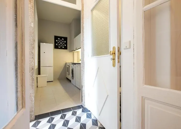 Apartamento Pretty Clerigos 132 *